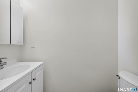 Tiny photo for 1081 New Haven Road #9D, Naugatuck, CT 06770 (MLS # 24197610)