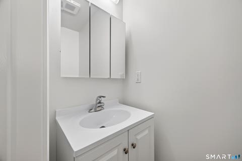Tiny photo for 1081 New Haven Road #9D, Naugatuck, CT 06770 (MLS # 24197610)