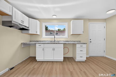 Tiny photo for 1081 New Haven Road #9D, Naugatuck, CT 06770 (MLS # 24197610)