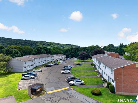 Tiny photo for 1081 New Haven Road #9D, Naugatuck, CT 06770 (MLS # 24197610)