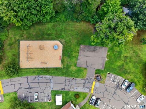 Tiny photo for 1081 New Haven Road #9D, Naugatuck, CT 06770 (MLS # 24197610)