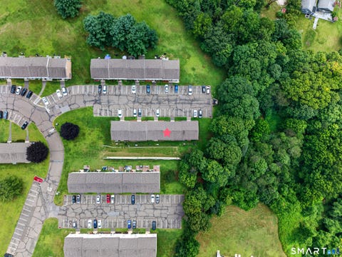 Tiny photo for 1081 New Haven Road #9D, Naugatuck, CT 06770 (MLS # 24197610)