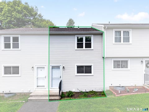 Tiny photo for 1081 New Haven Road #9D, Naugatuck, CT 06770 (MLS # 24197610)