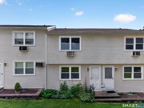 Tiny photo for 1081 New Haven Road #9D, Naugatuck, CT 06770 (MLS # 24197610)