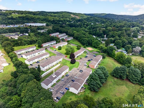Tiny photo for 1081 New Haven Road #9D, Naugatuck, CT 06770 (MLS # 24197610)