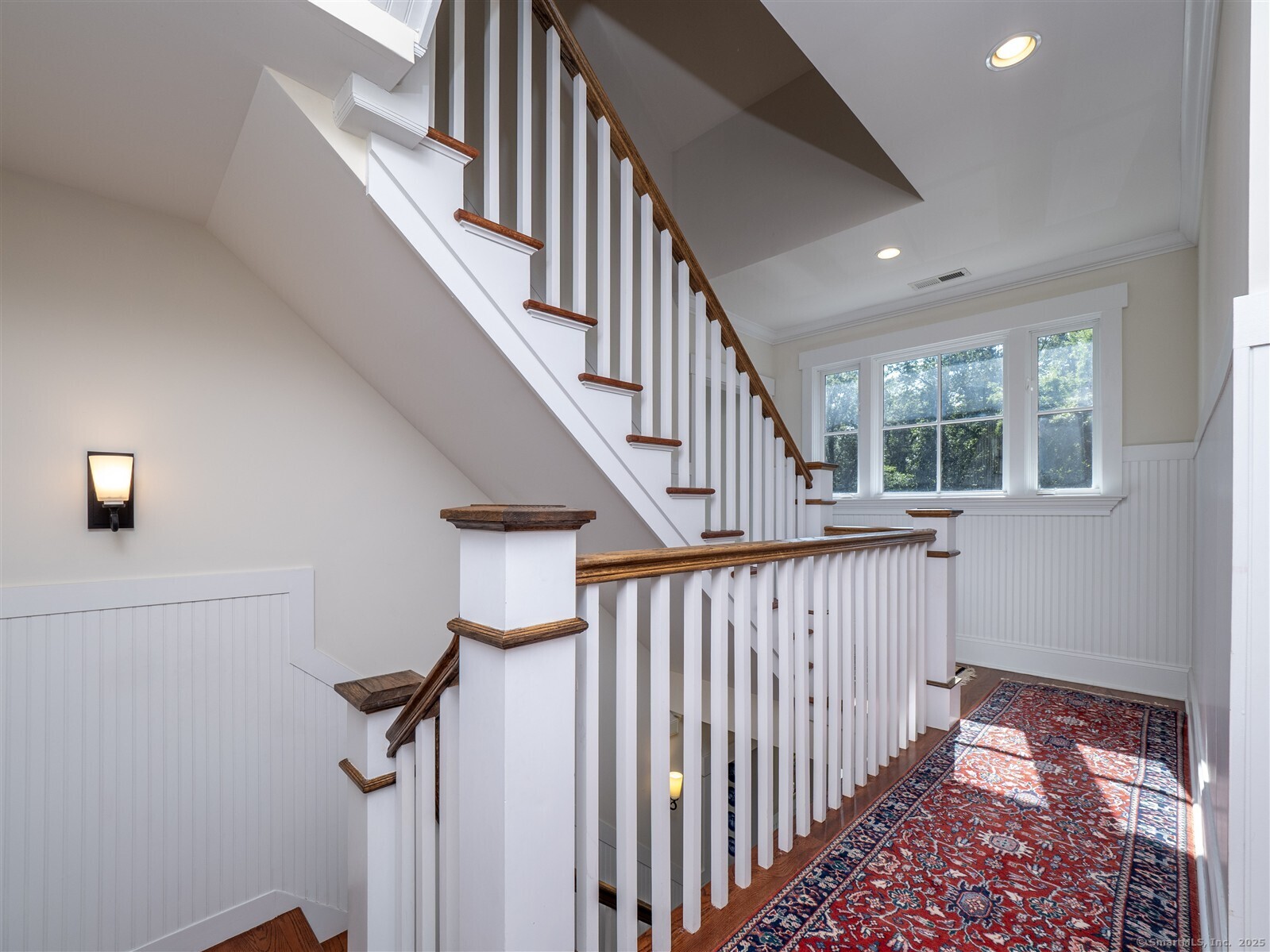 Wilton, Connecticut 06897, United States, 4 Bedrooms Bedrooms, ,5 BathroomsBathrooms,Residential,Active,208645