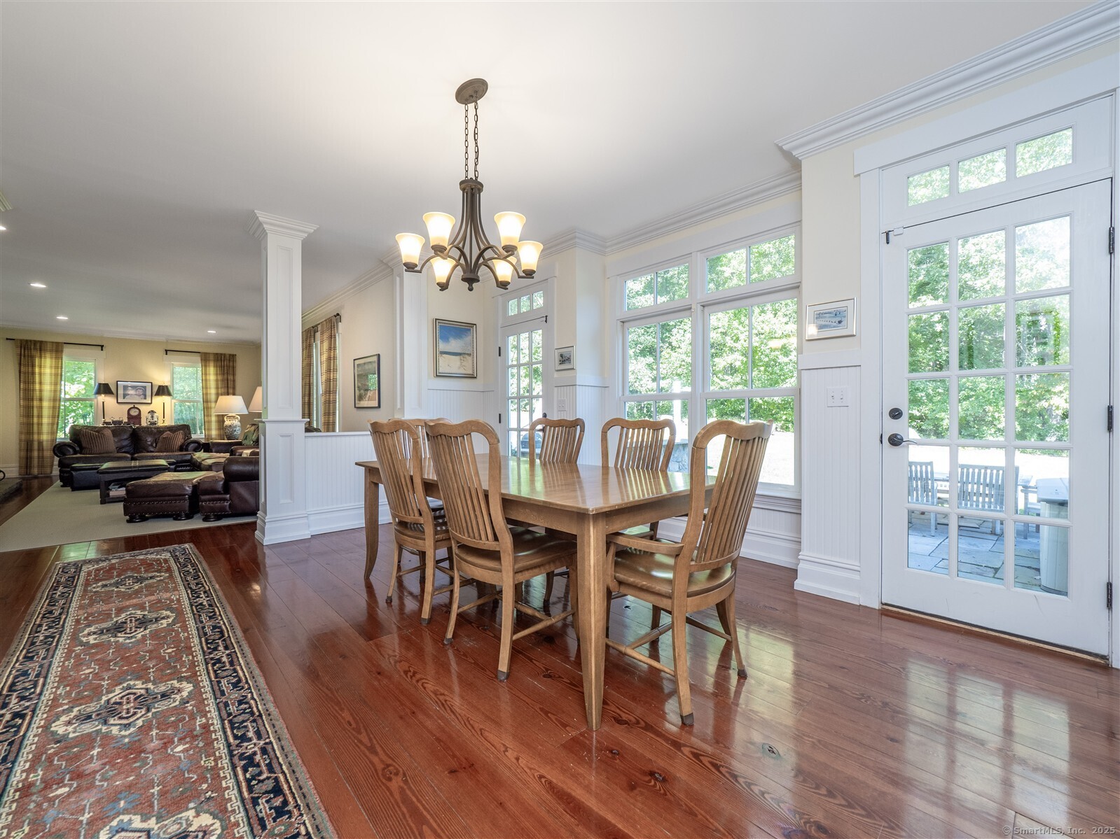 Wilton, Connecticut 06897, United States, 4 Bedrooms Bedrooms, ,5 BathroomsBathrooms,Residential,Active,208645