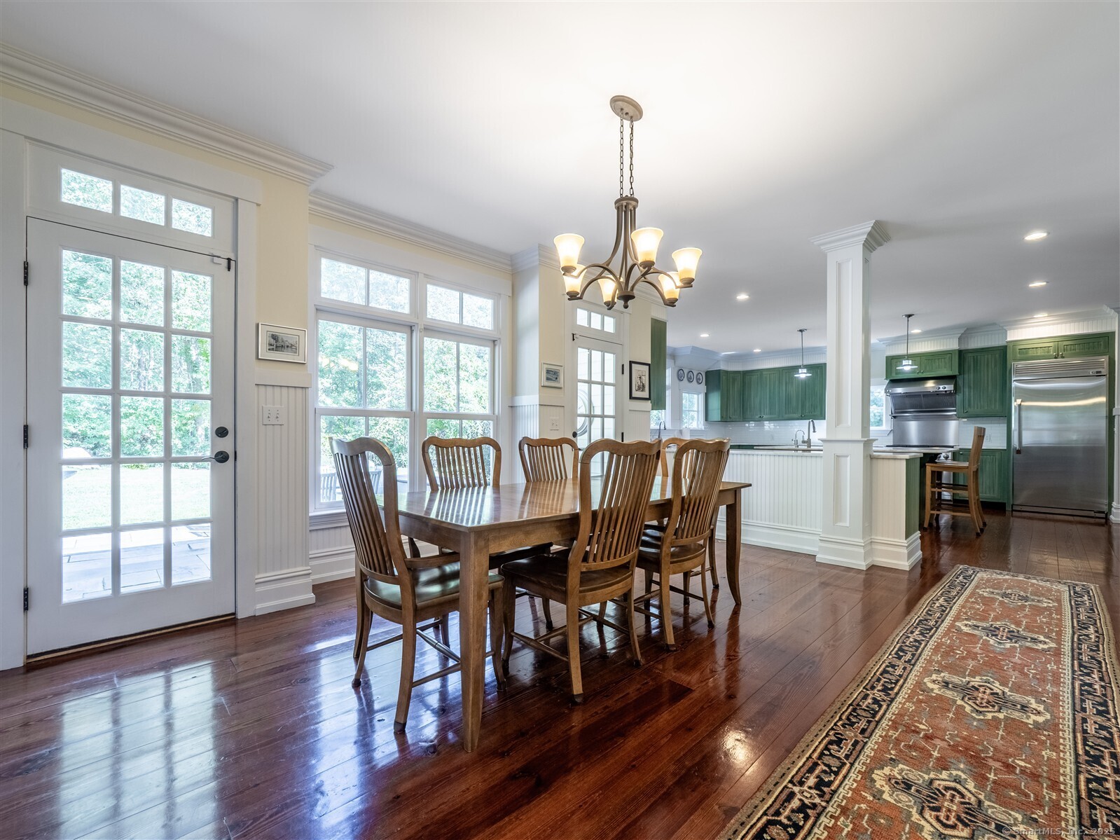 Wilton, Connecticut 06897, United States, 4 Bedrooms Bedrooms, ,5 BathroomsBathrooms,Residential,Active,208645