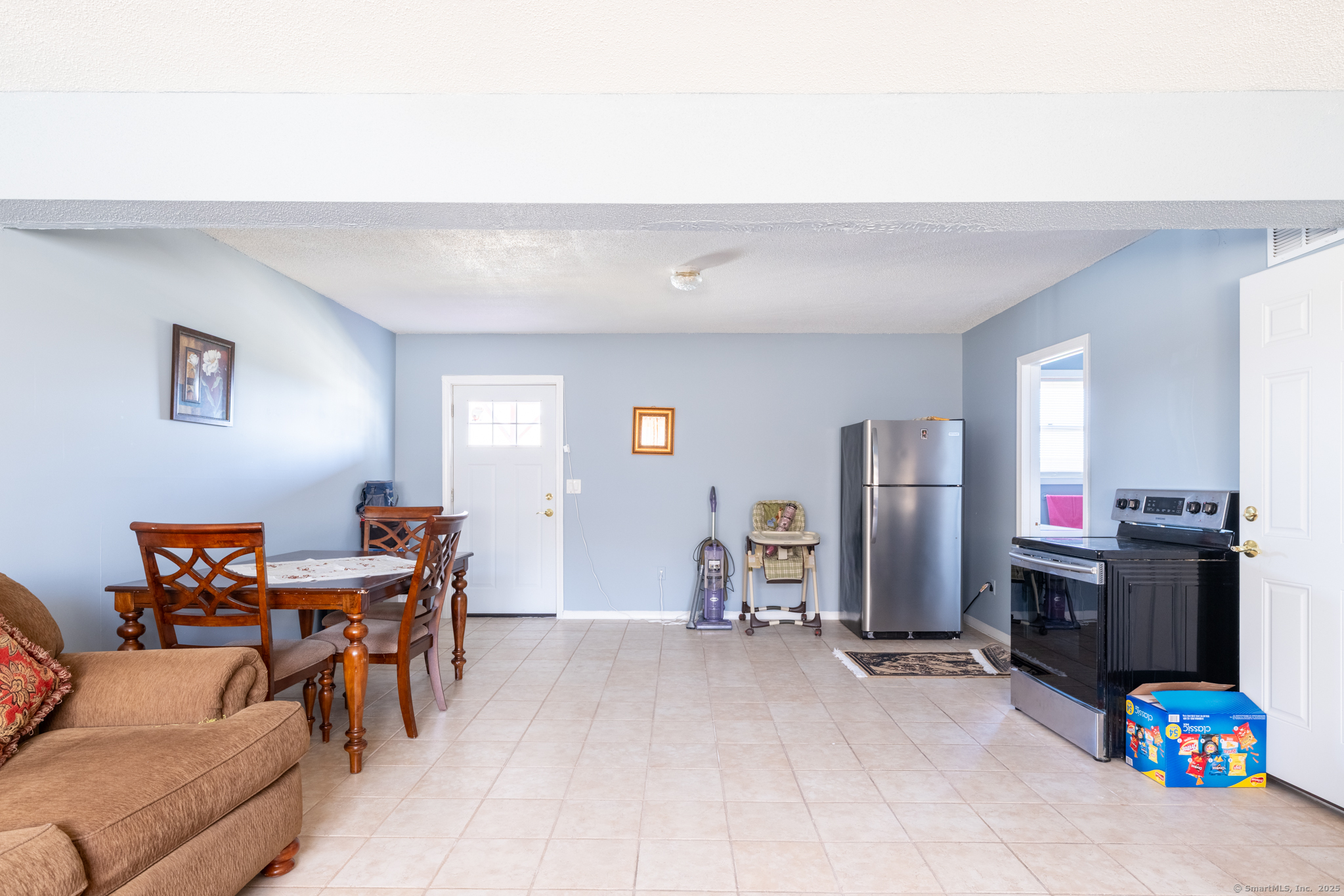 106 Sabal Drive, Waterbury, Connecticut image 18