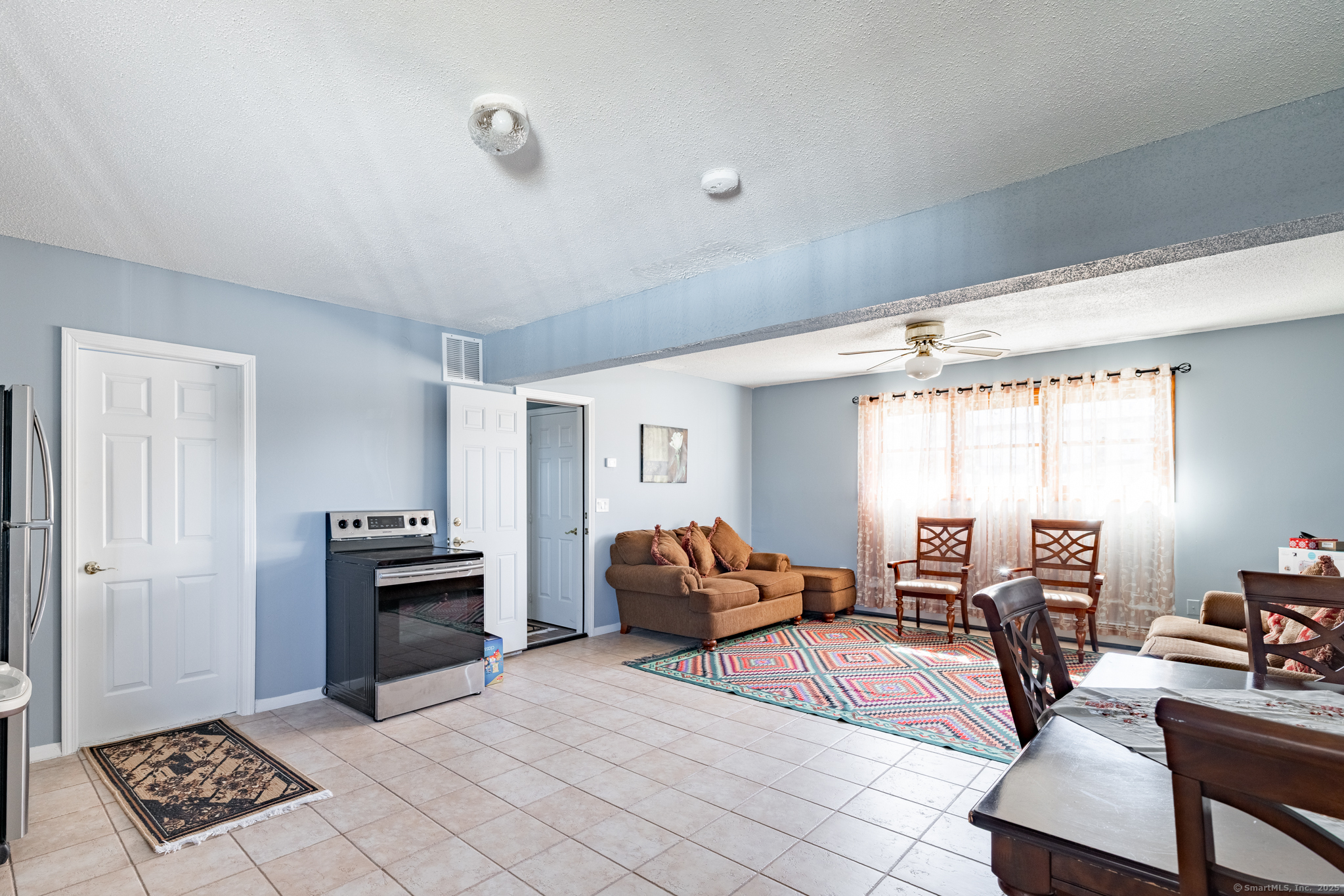106 Sabal Drive, Waterbury, Connecticut image 15