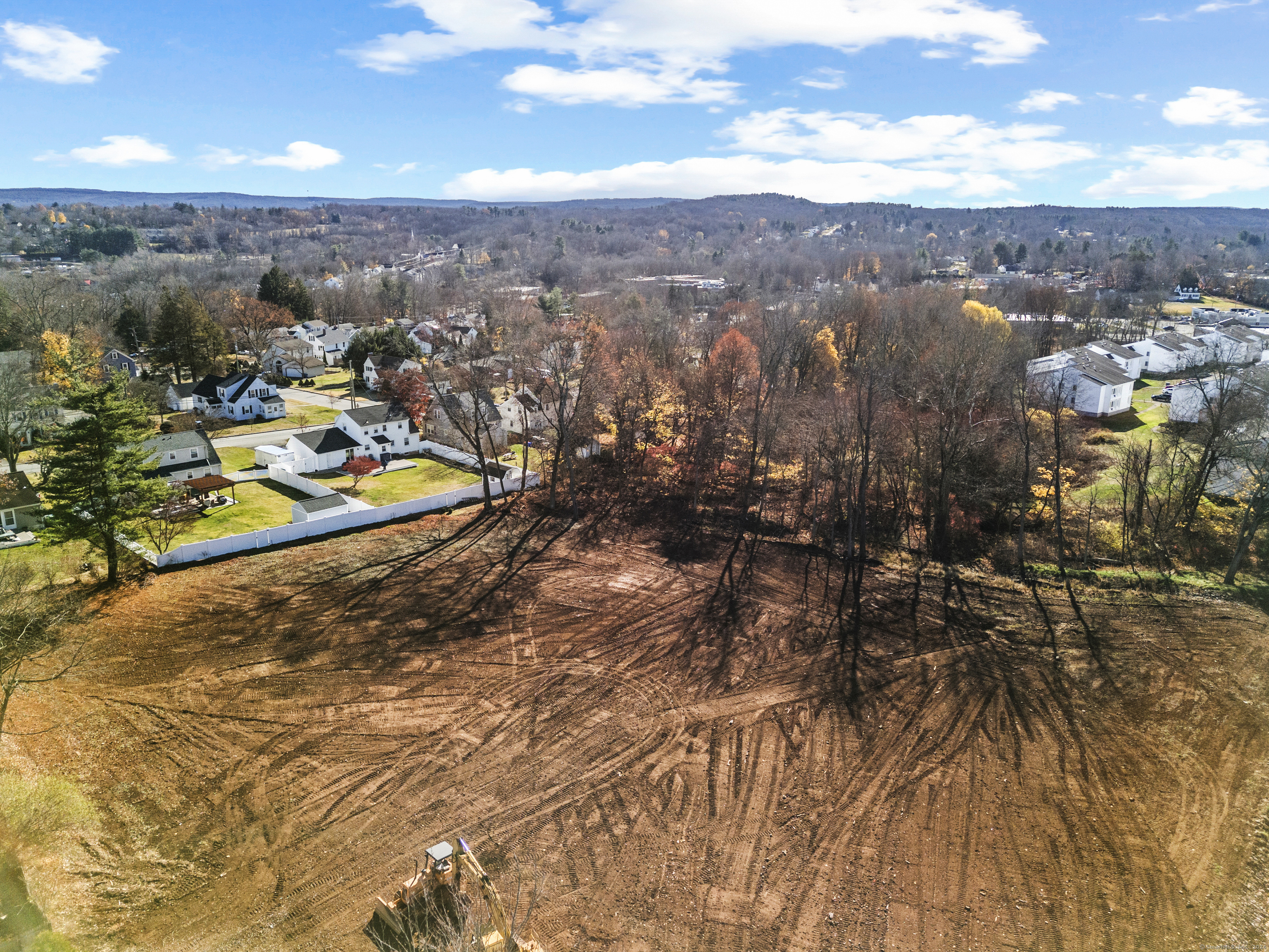 Nathan Hale Road, Middletown, Connecticut image 13