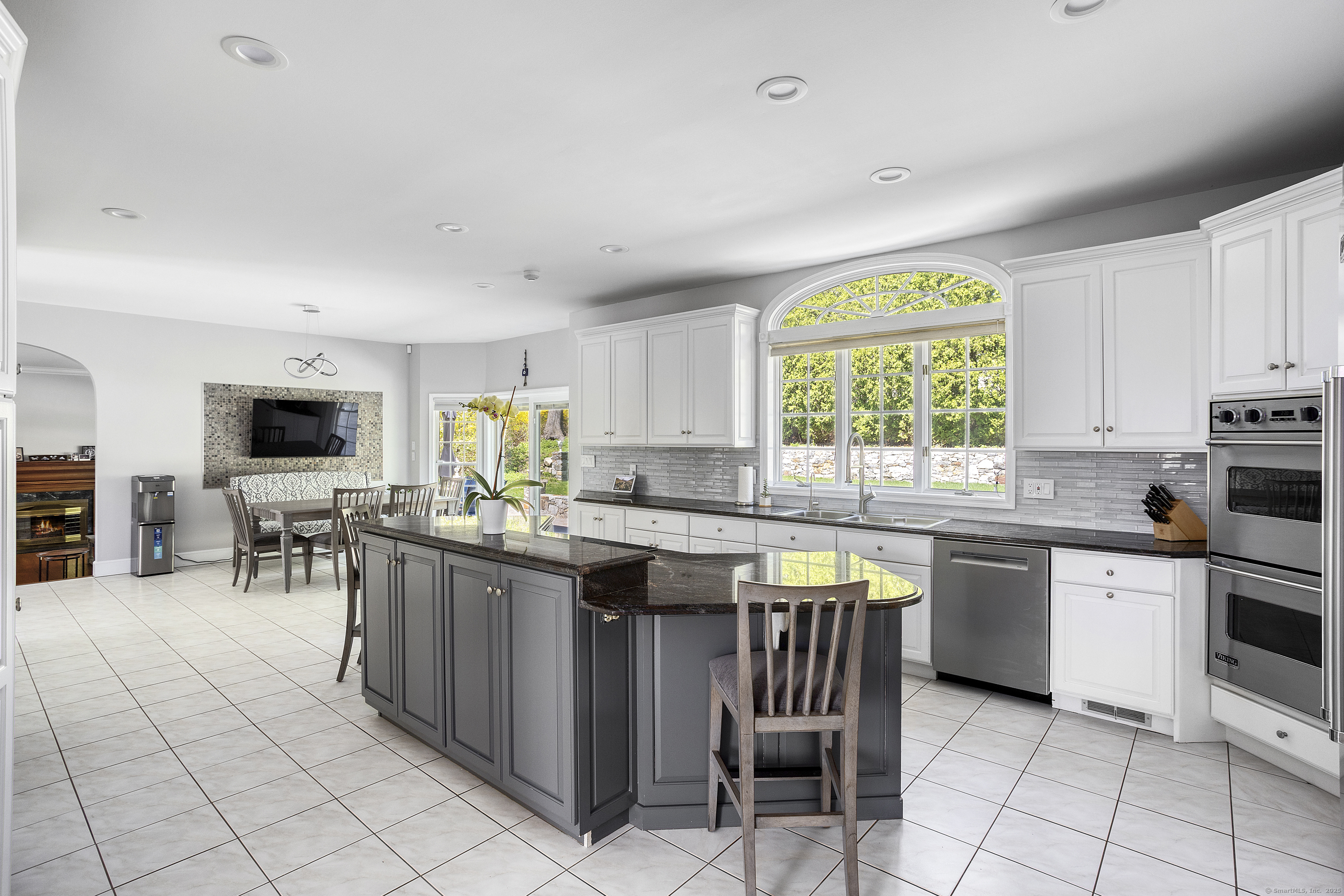 21 Centennial Drive, Danbury, Connecticut image 5