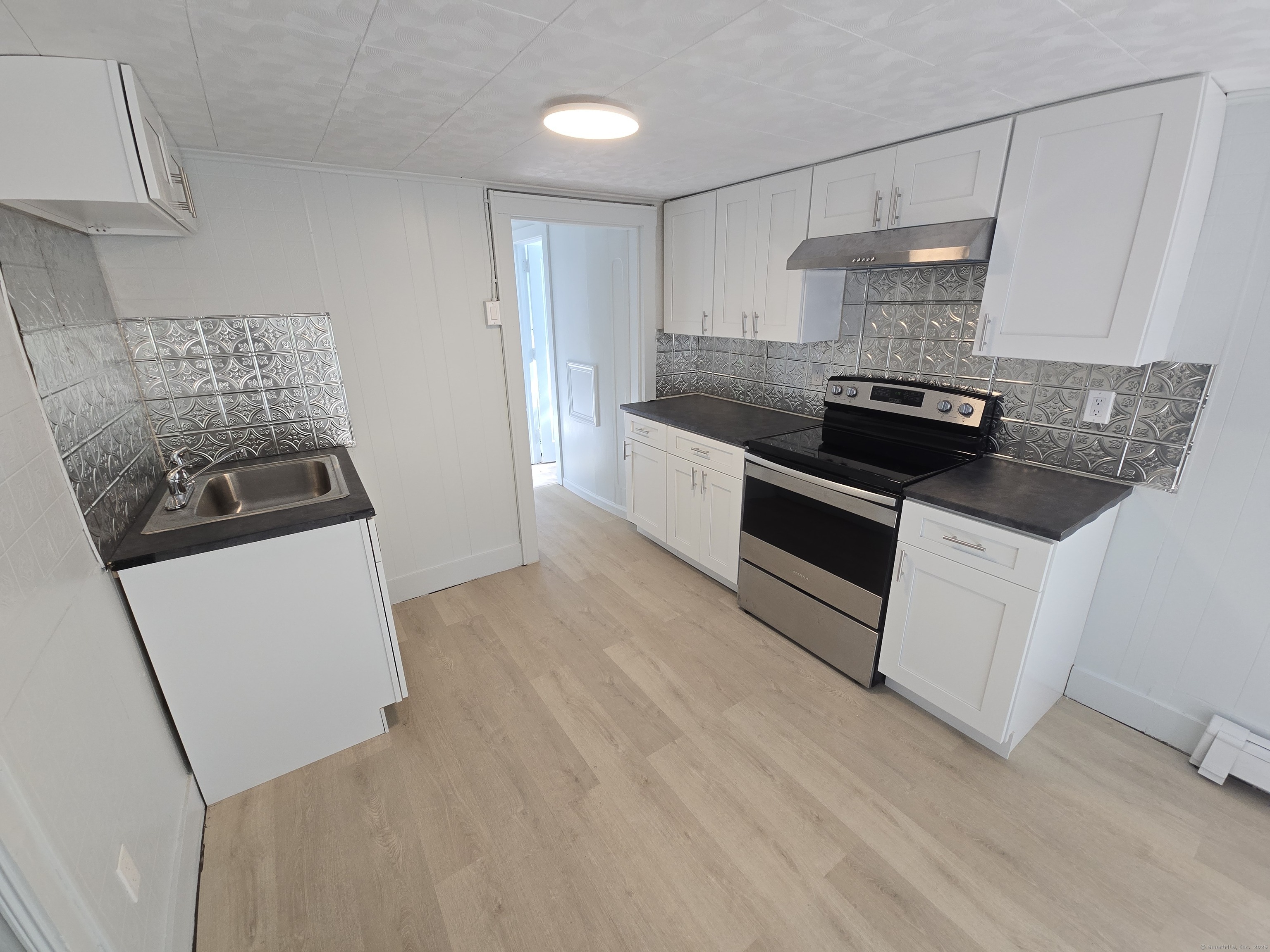 368 North Stonington Road