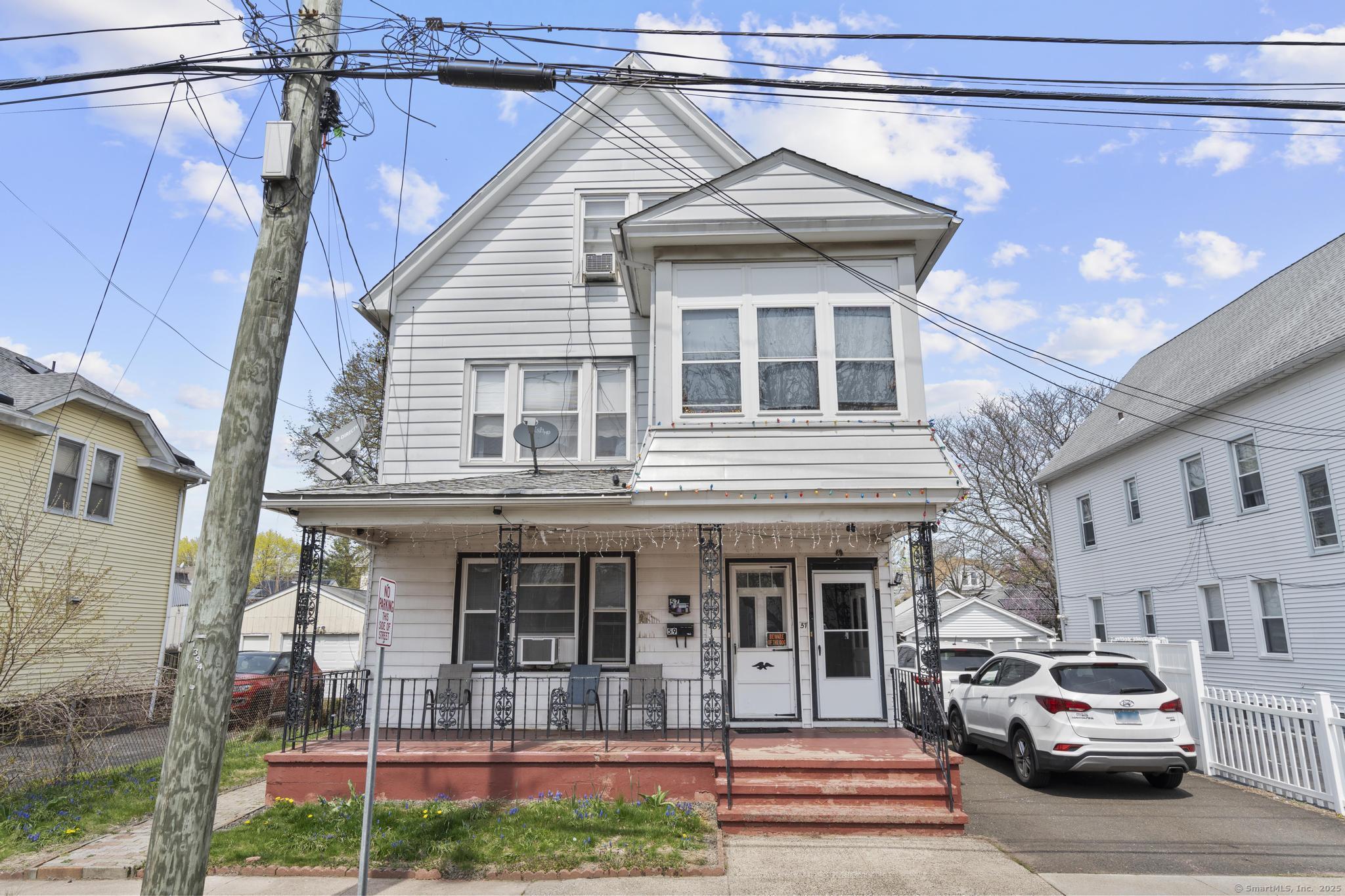 Property for Sale at North Street, Hamden, Connecticut - Bedrooms: 6 
Bathrooms: 2 
Rooms: 12  - $385,000