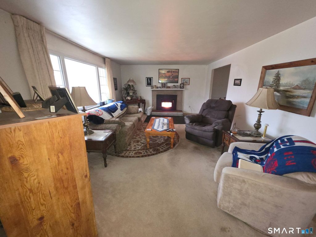 Photo of 114 Whitehall Drive, East Hartford, CT 06118 (MLS # 24145346)