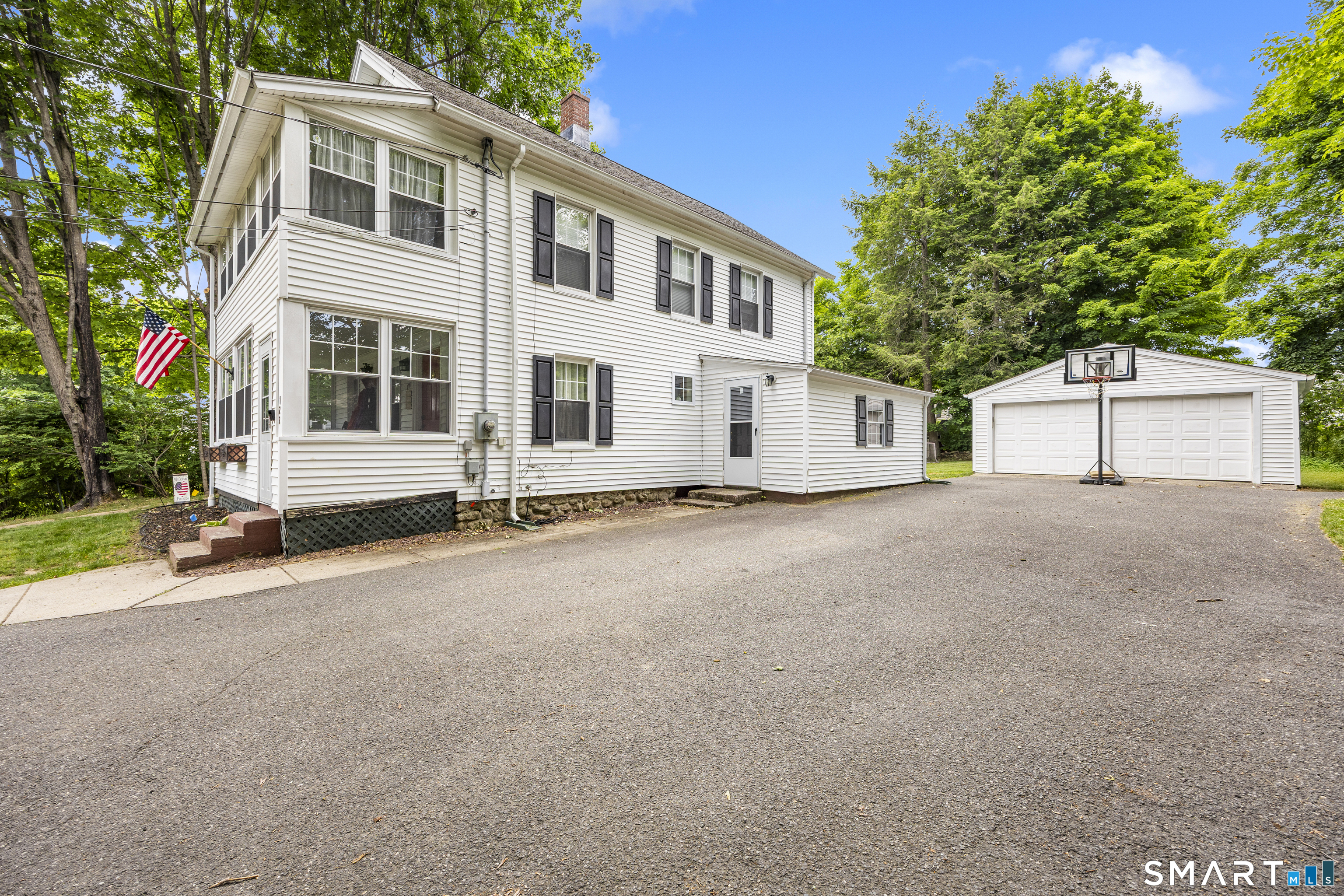122 Chestnut Grove Road