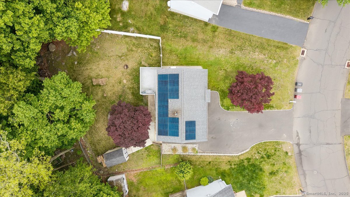 10 Carriage Drive, Naugatuck, Connecticut image 23