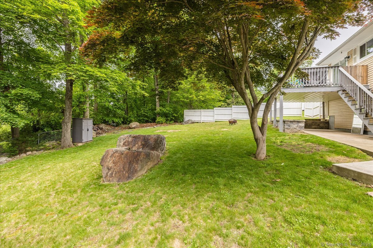10 Carriage Drive, Naugatuck, Connecticut image 22