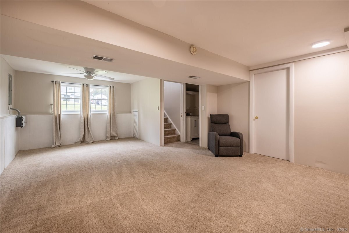 10 Carriage Drive, Naugatuck, Connecticut image 11
