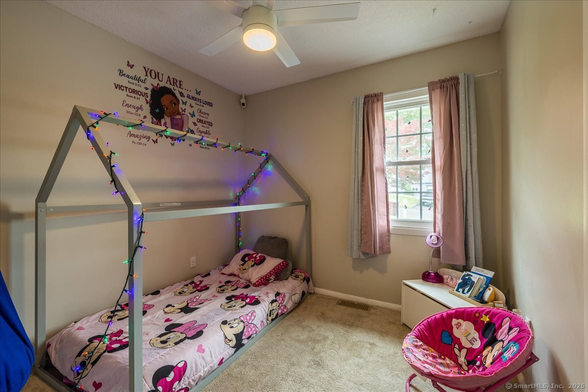 10 Carriage Drive, Naugatuck, Connecticut image 10