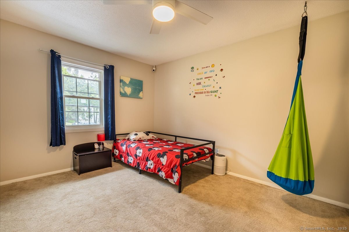 10 Carriage Drive, Naugatuck, Connecticut image 9