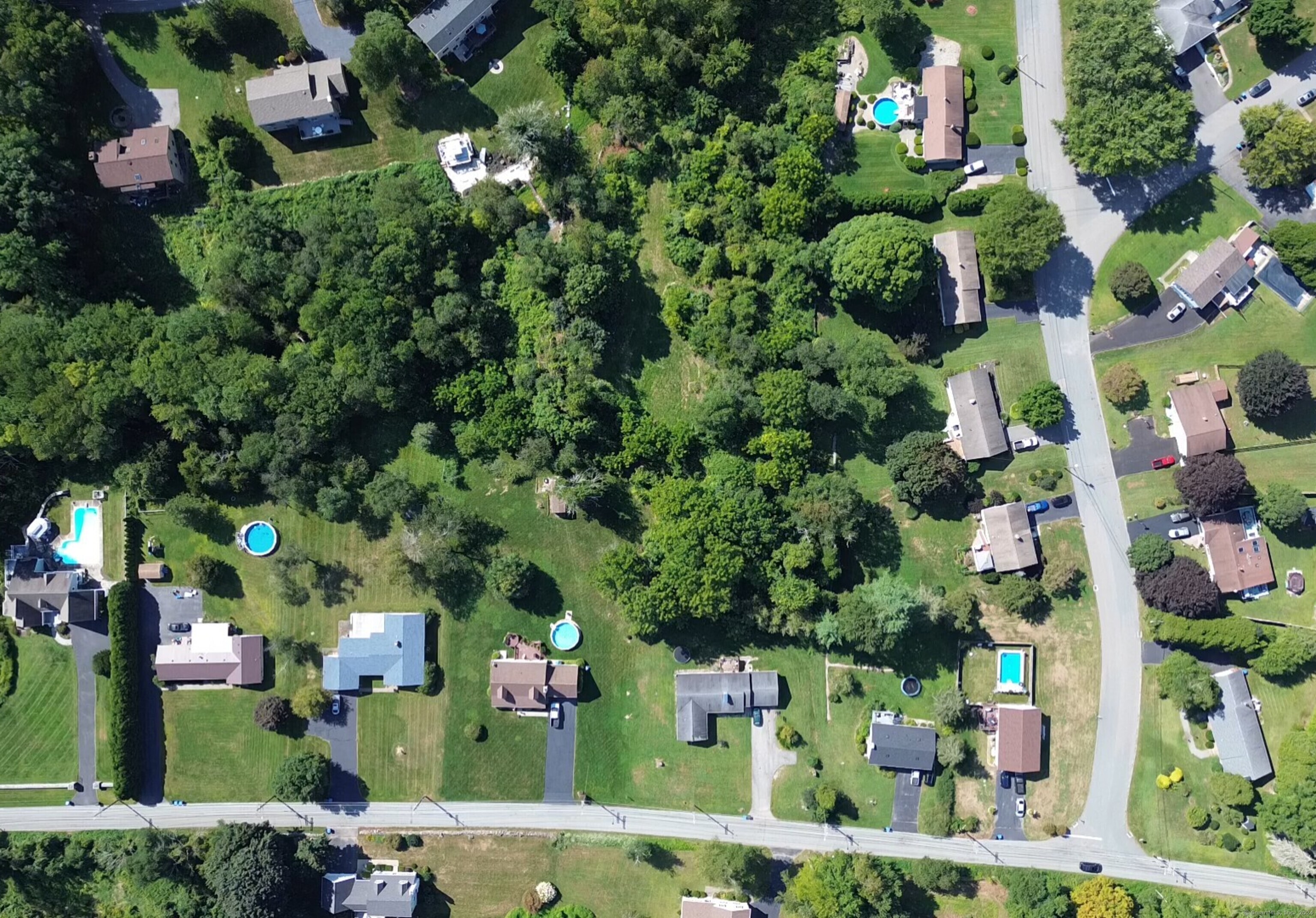 Gifford Street, Norwich, Connecticut image 3