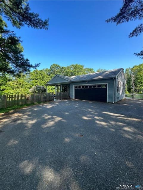 Photo of 350 Bell Street, Middletown, CT 06457 (MLS # 24202497)