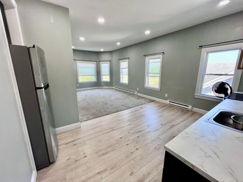 Tiny photo for 5 Providence Street, Putnam, CT 06260 (MLS # 24162391)