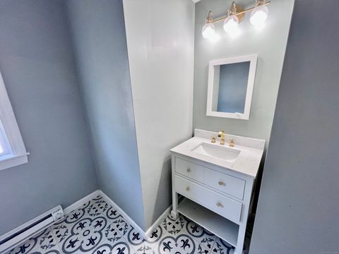 Tiny photo for 5 Providence Street, Putnam, CT 06260 (MLS # 24162391)