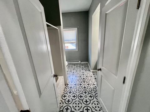 Tiny photo for 5 Providence Street, Putnam, CT 06260 (MLS # 24162391)