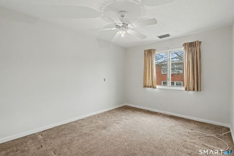 Tiny photo for 149 Fountain Street #8, New Haven, CT 06515 (MLS # 24163373)