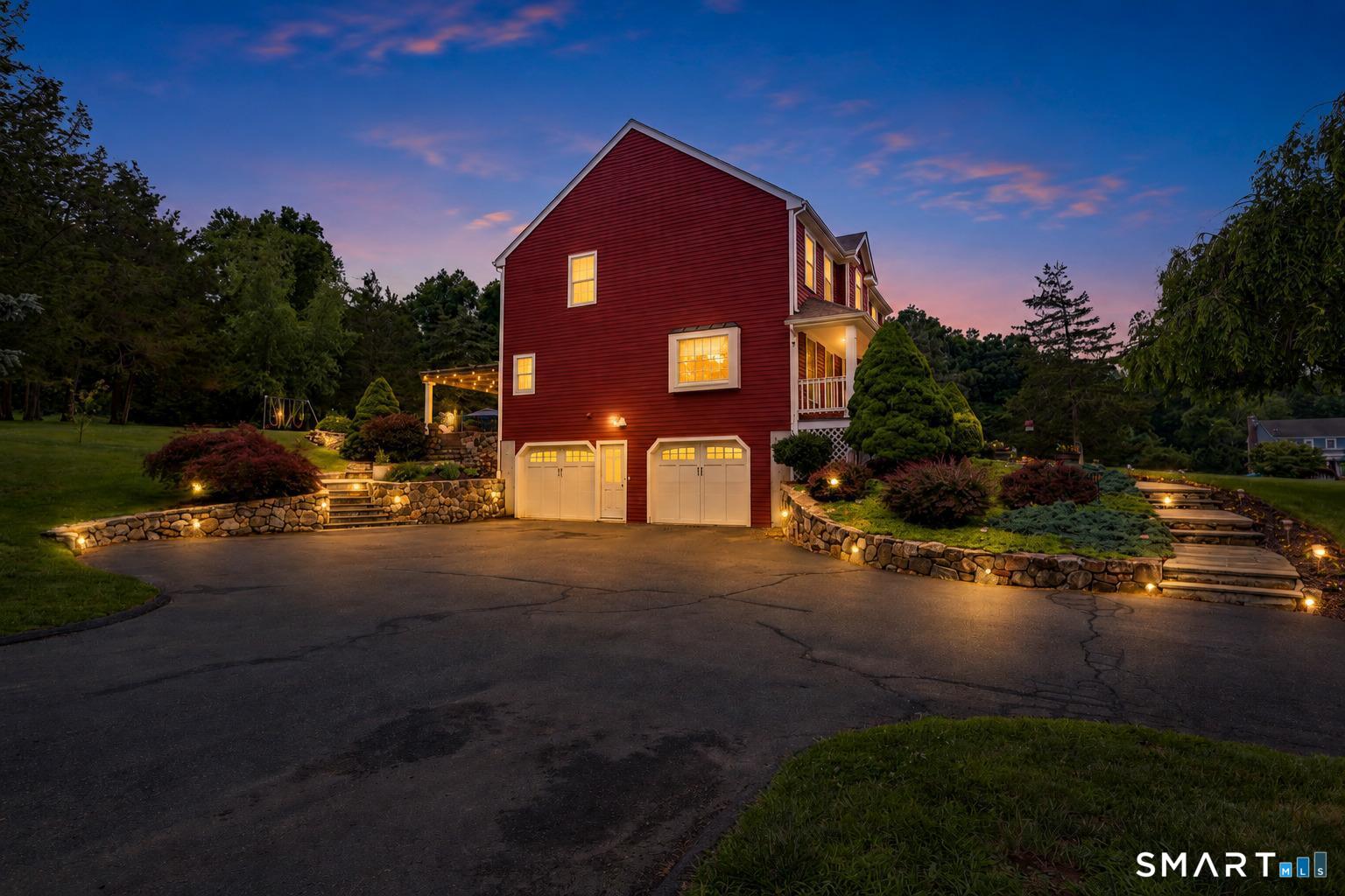 9 Hedge Meadow Lane