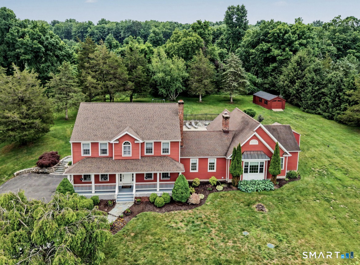 9 Hedge Meadow Lane