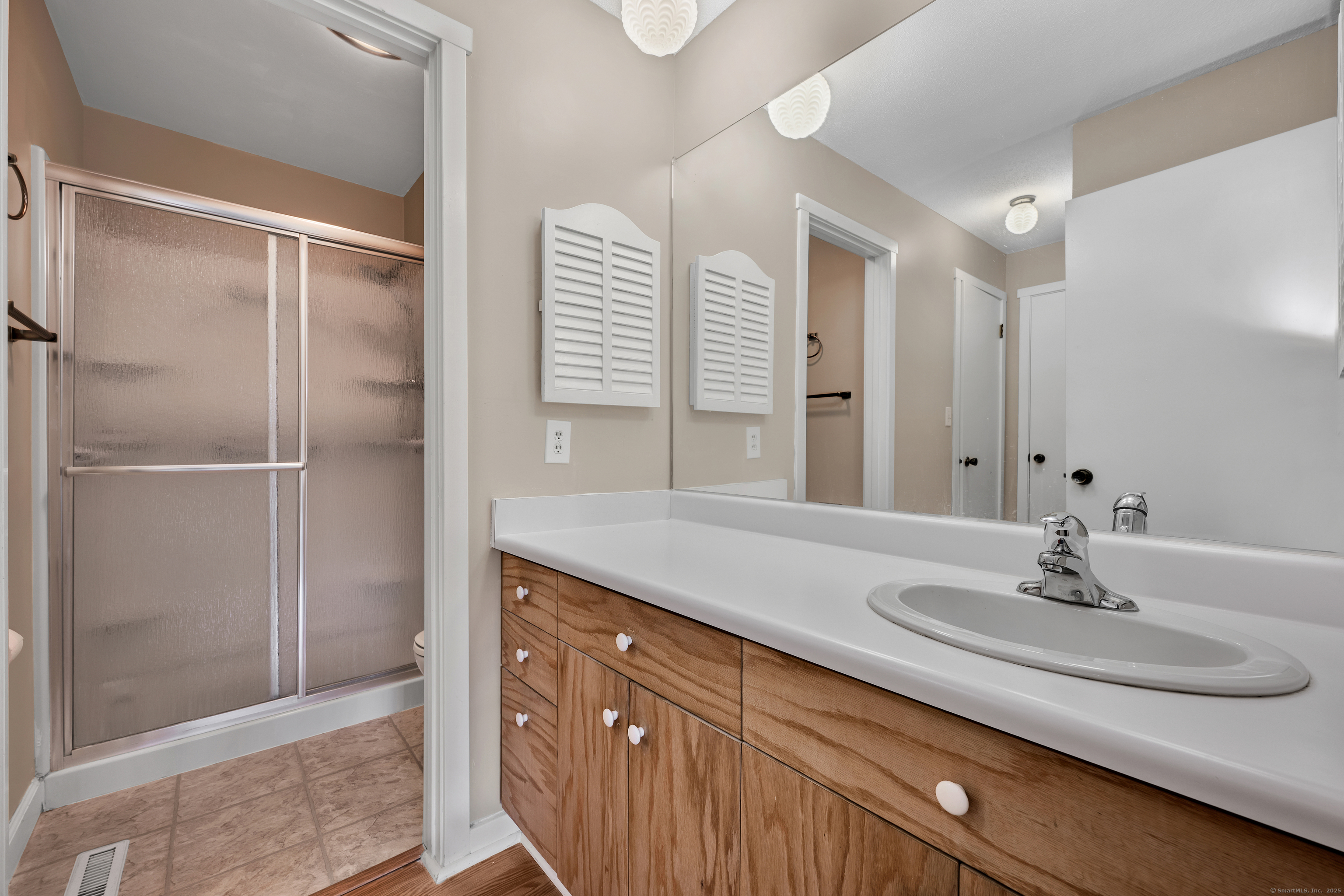 4 Hickory Hill Road, Southington, Connecticut image 20