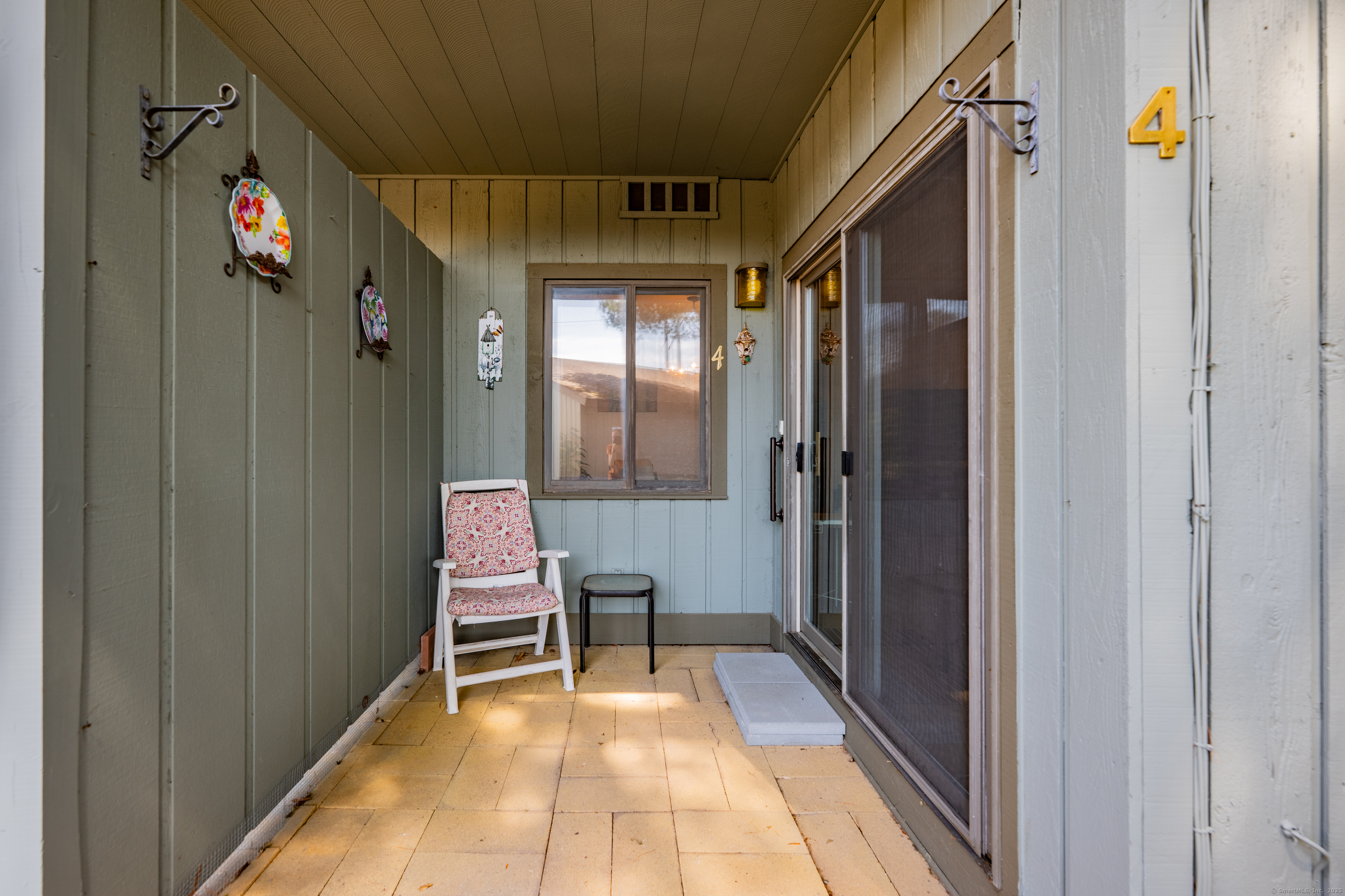 4 Hickory Hill Road, Southington, Connecticut image 4