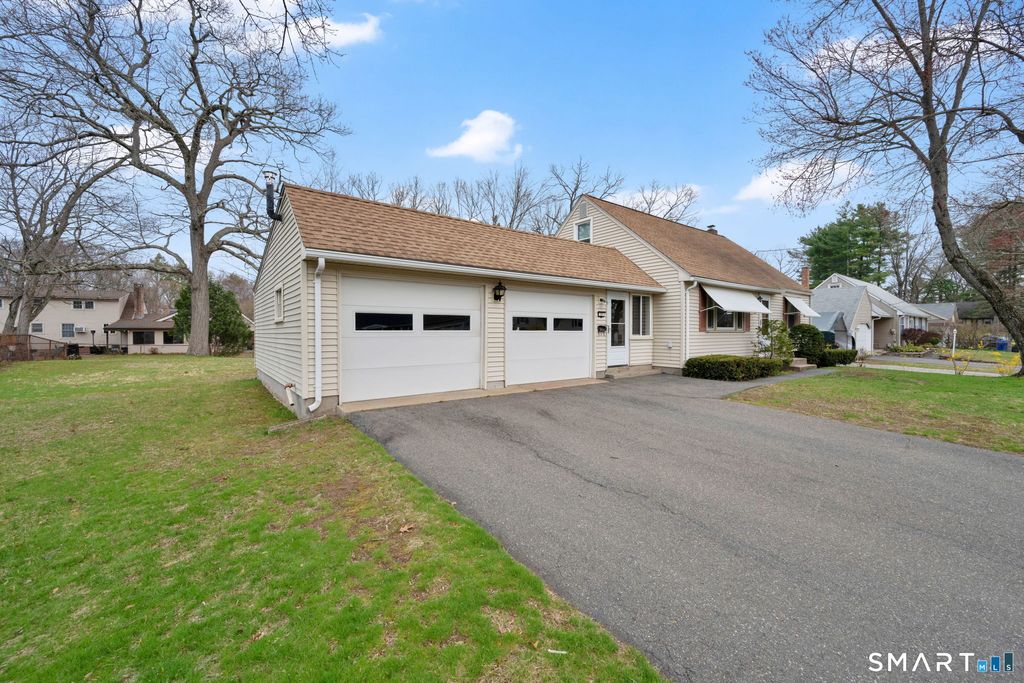 Photo of 21 Light Street, Enfield, CT 06082 (MLS # 24166700)