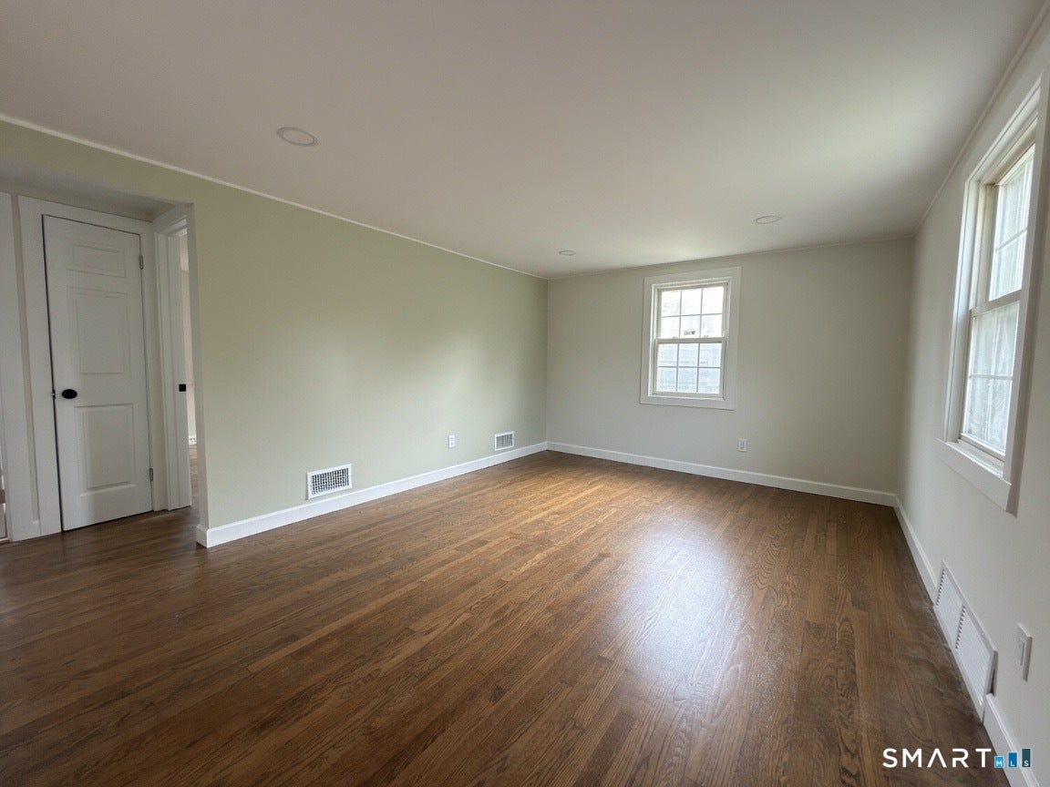 1 Sheridan Street