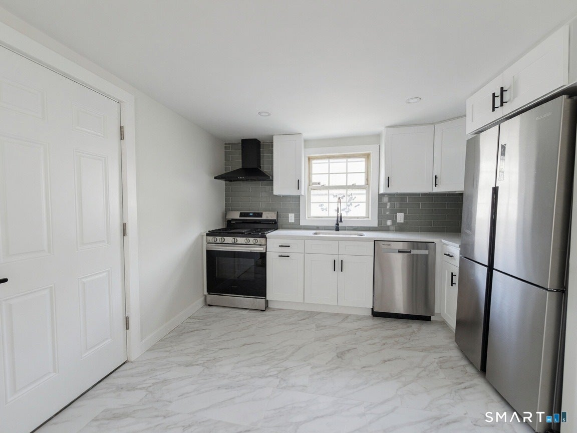 1 Sheridan Street