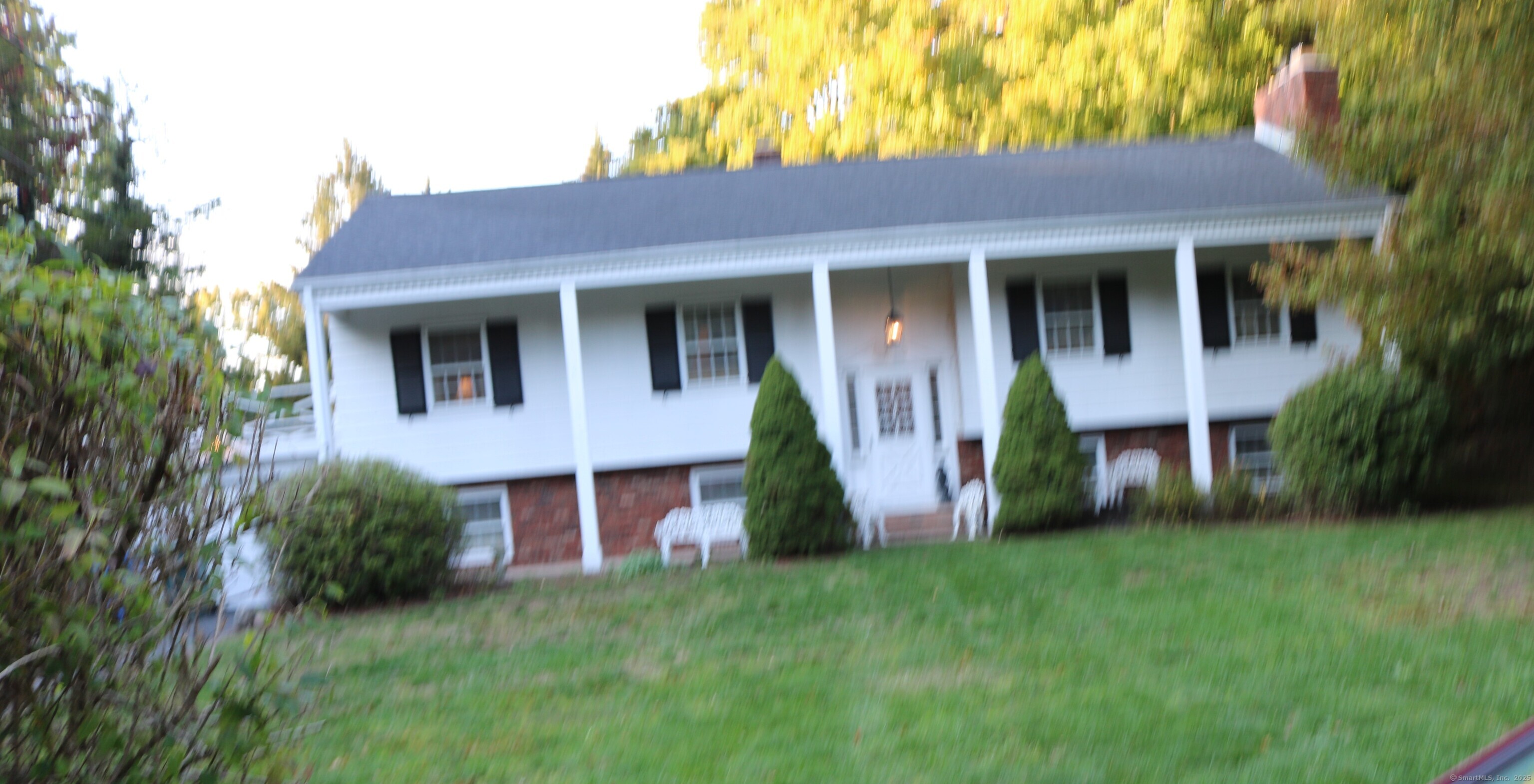 48 Renshaw Road, Hamden, Connecticut image 2