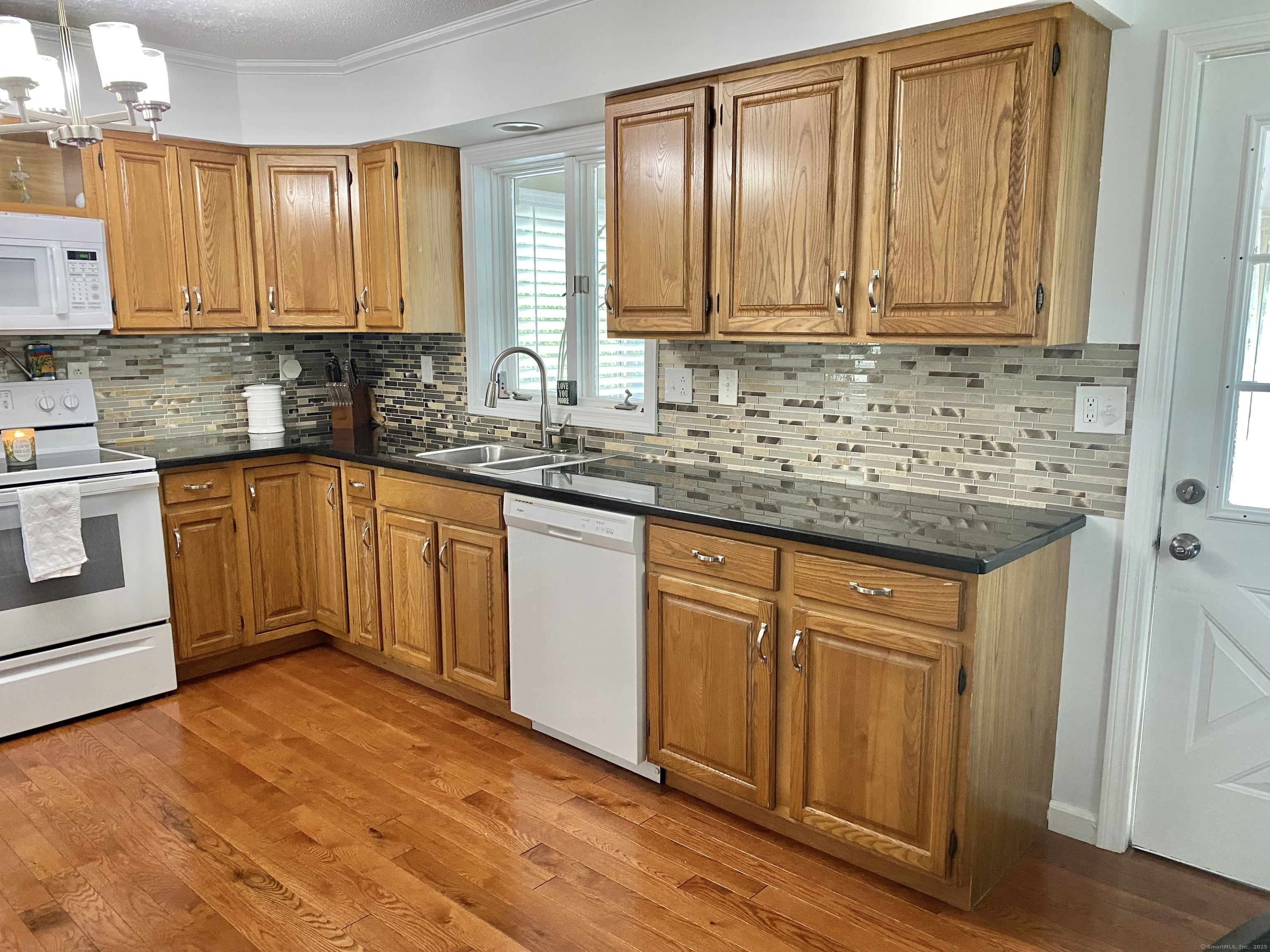 10 Richards Avenue, Seymour, Connecticut image 6