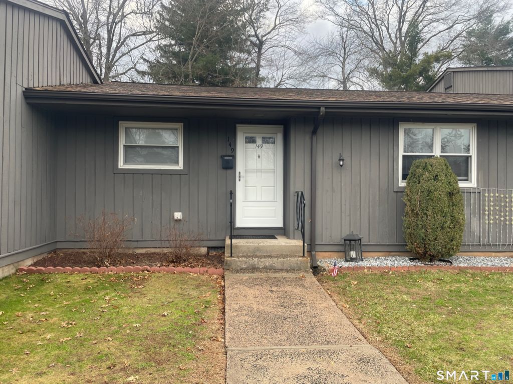 Photo of 149 Moylan Court #149, Newington, CT 06111 (MLS # 24159131)