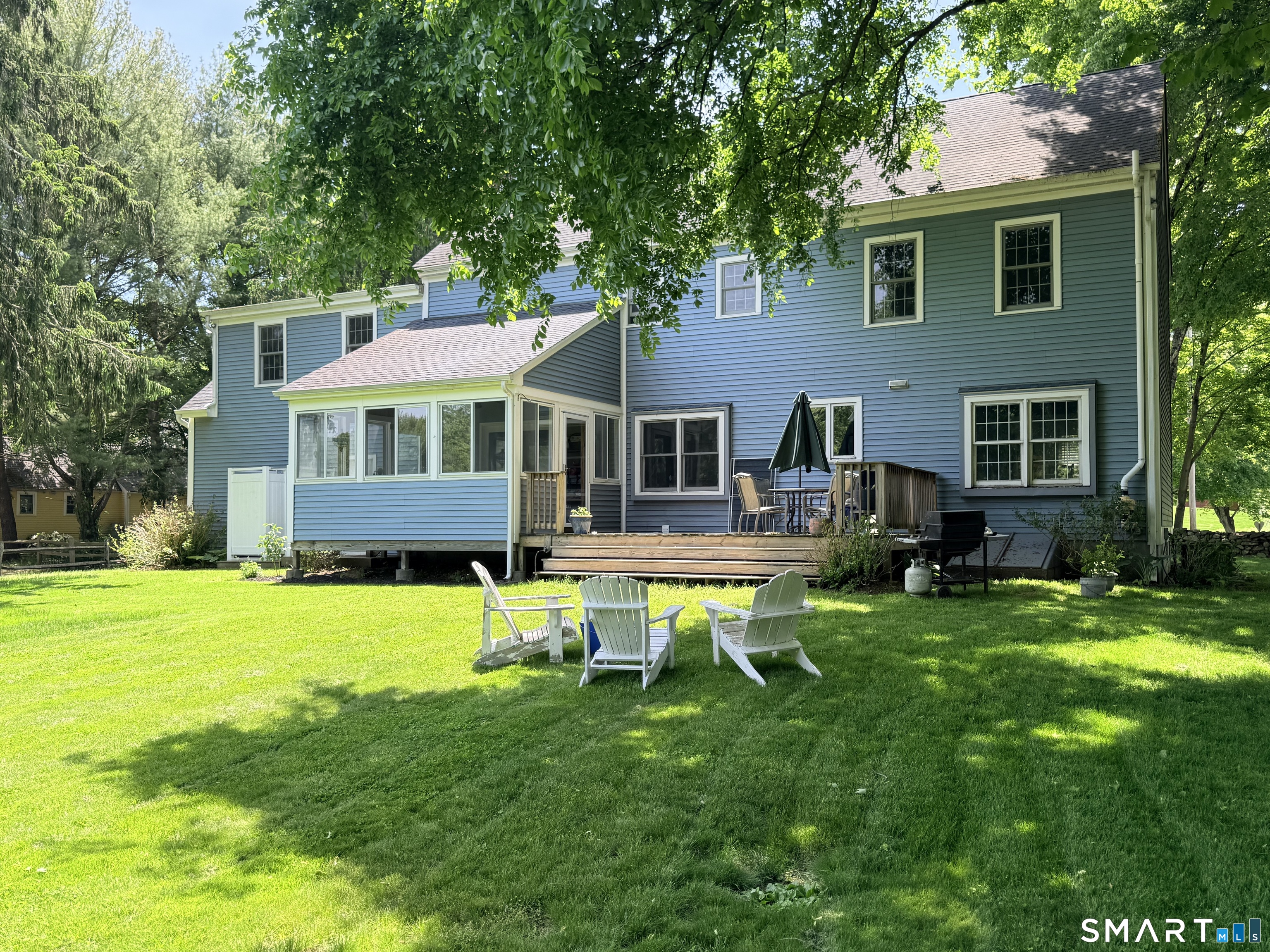 941 Nut Plains Road