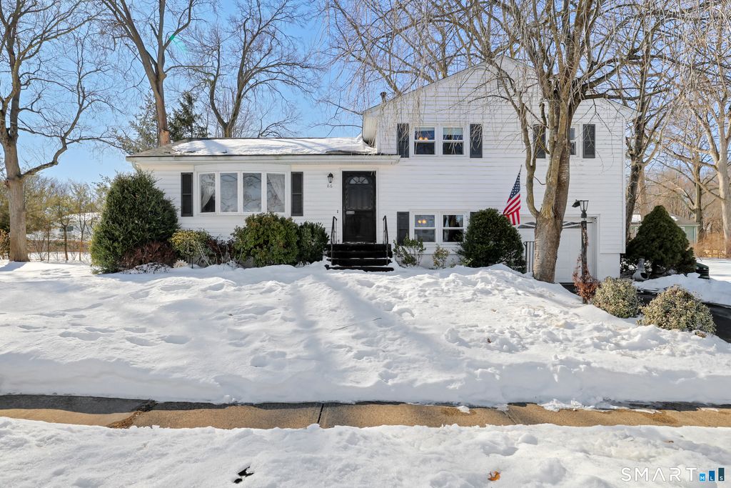 Photo of 86 Lent Road, Hamden, CT 06517 (MLS # 24151134)