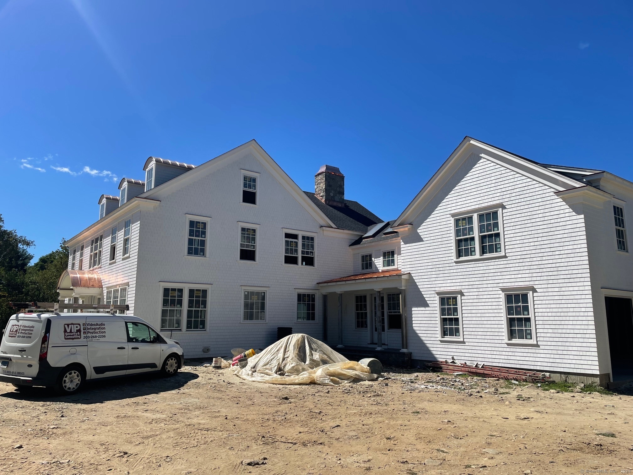 36 Maple Avenue South