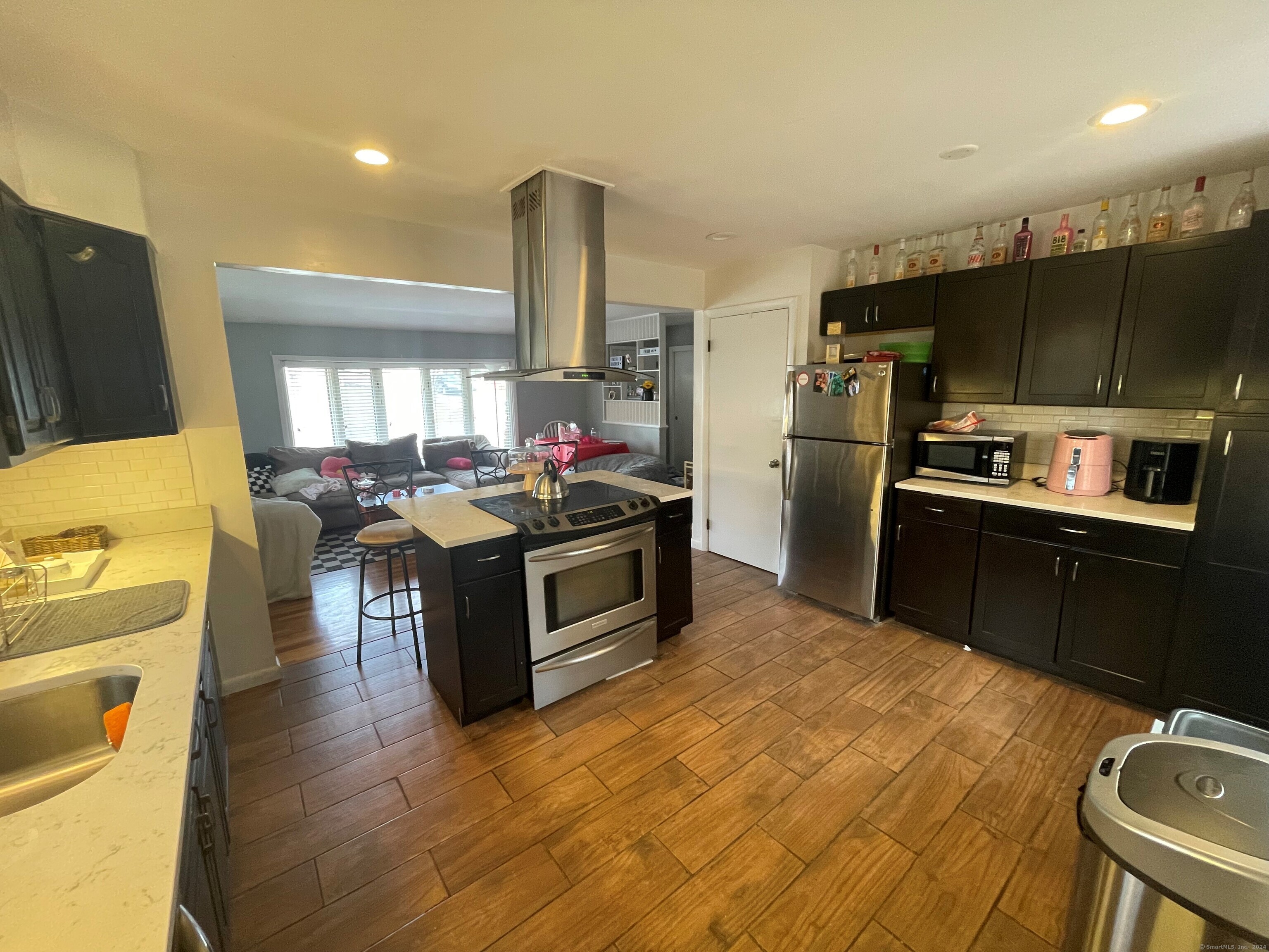 1885 Old Town Road, Bridgeport, Connecticut image 4