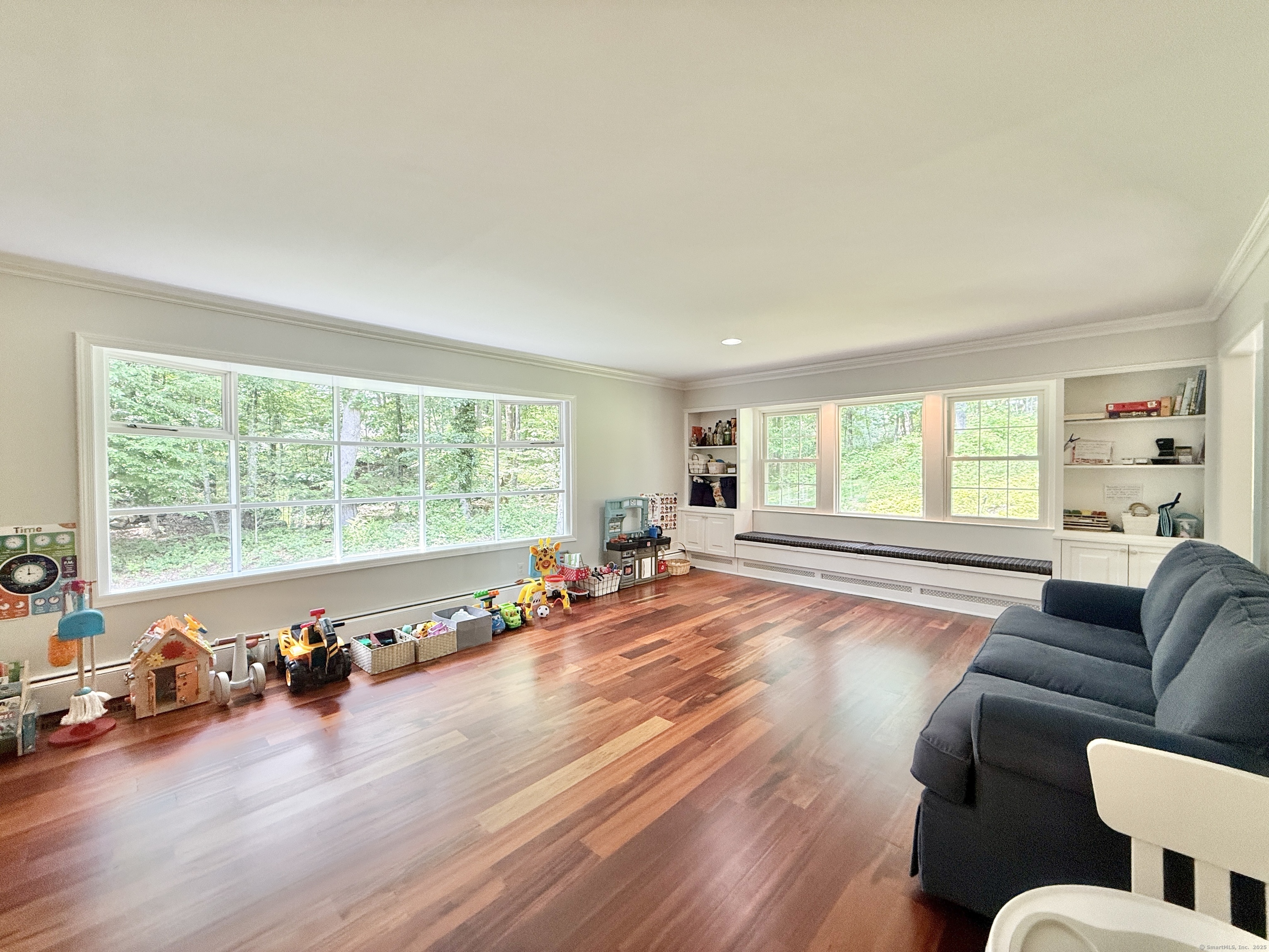 51 Boulder Brook Drive