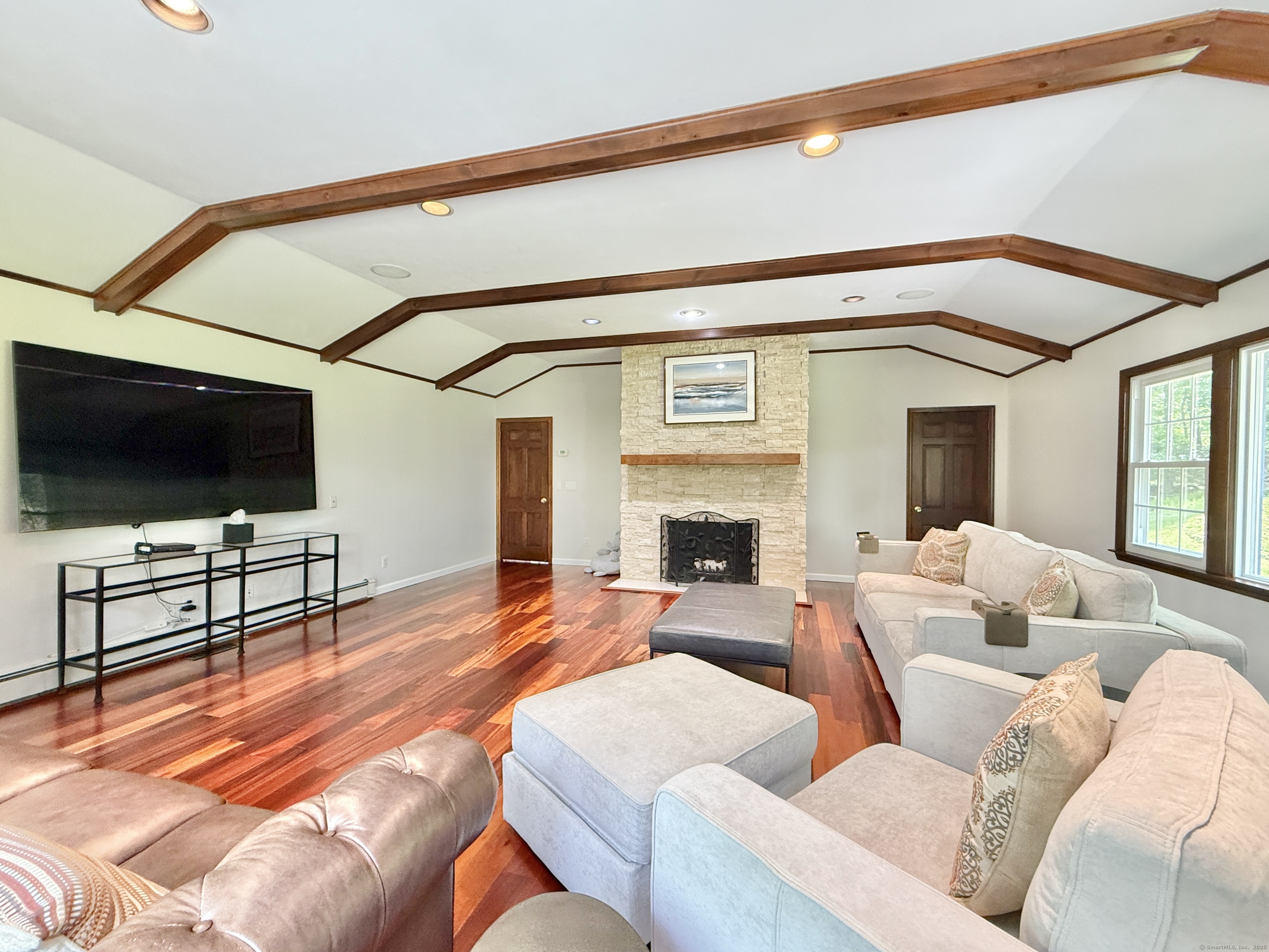 51 Boulder Brook Drive