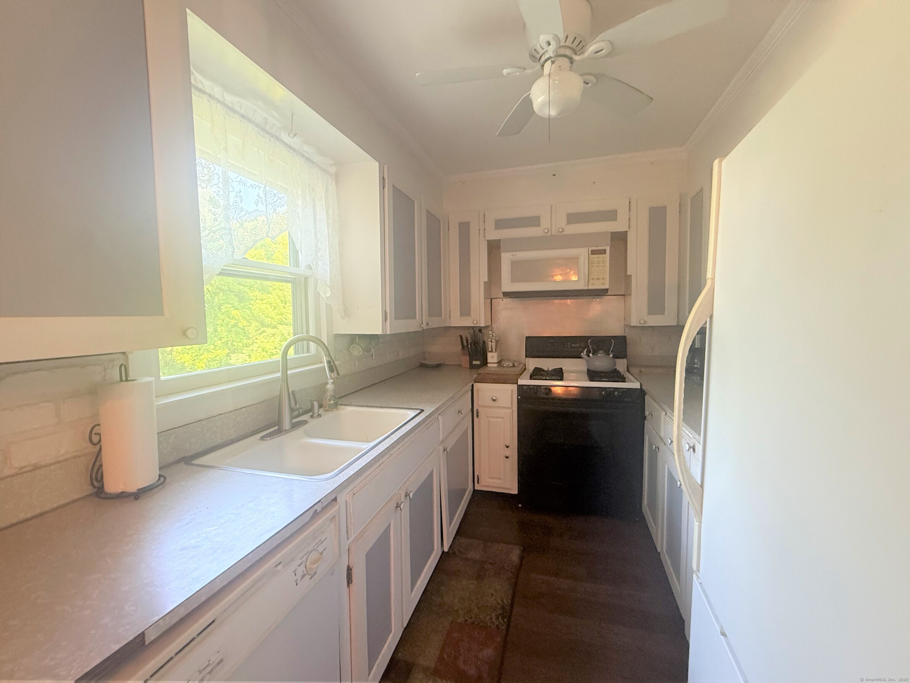 75 Midway Avenue