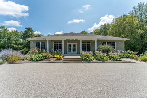 20 Knollwood Drive Canterbury CT 06331