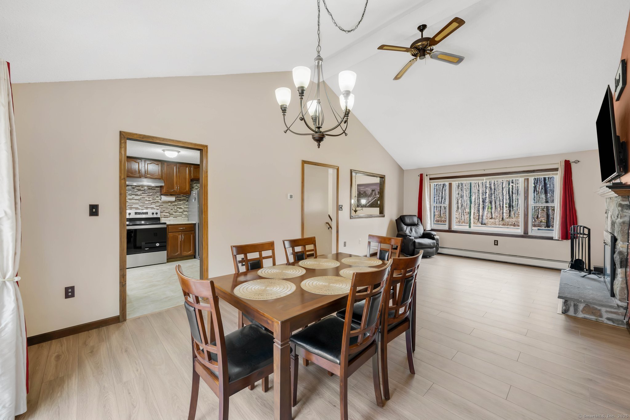 39 Old Cathole Road, Tolland, Connecticut image 8